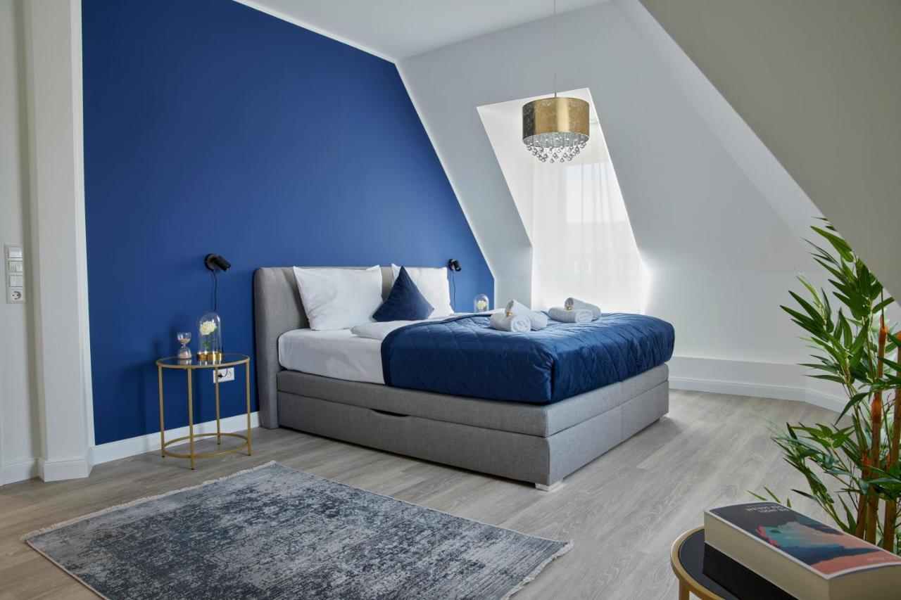 Schlossberg Residences - Xxl-Design-Apartment Mit Schlossblick Fuer Bis Zu 12 Personen Schwetzingen Esterno foto
