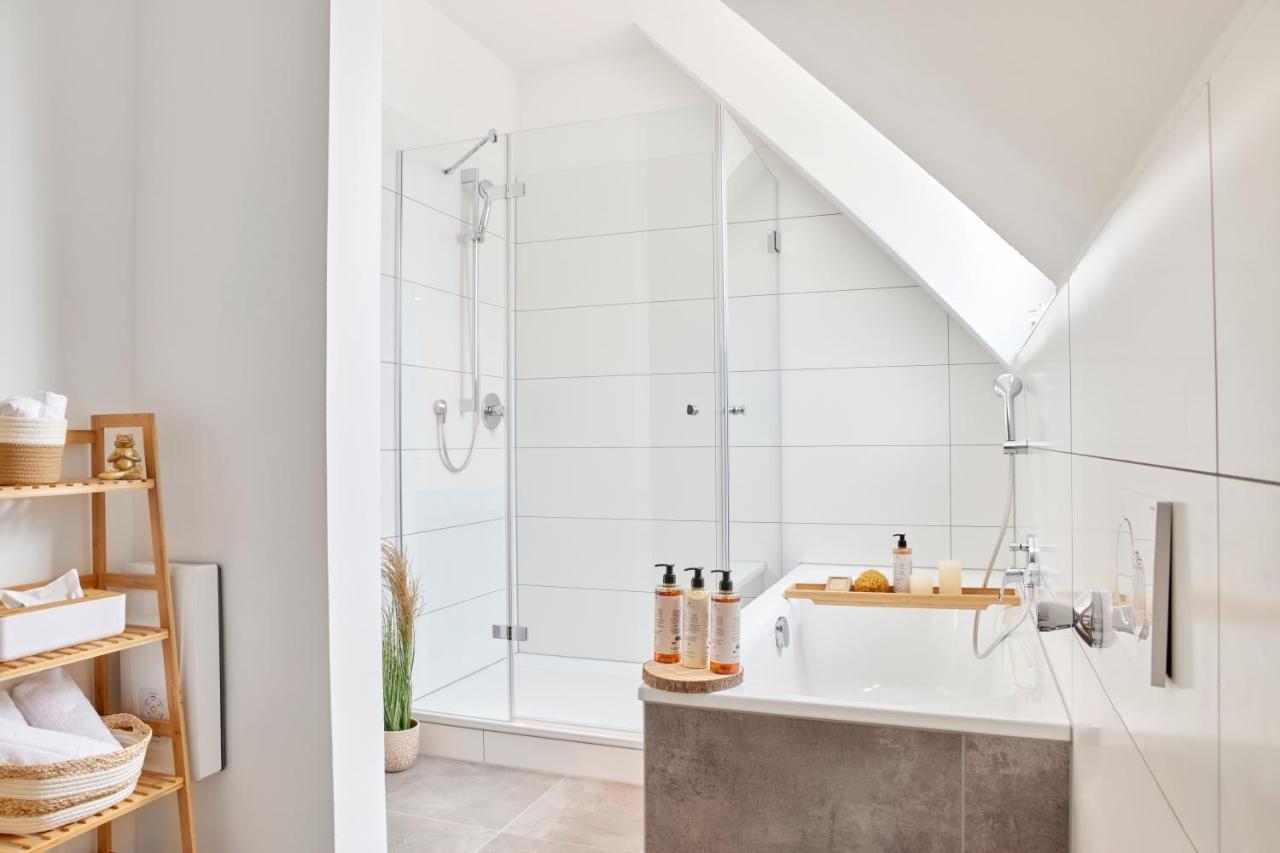 Schlossberg Residences - Xxl-Design-Apartment Mit Schlossblick Fuer Bis Zu 12 Personen Schwetzingen Esterno foto