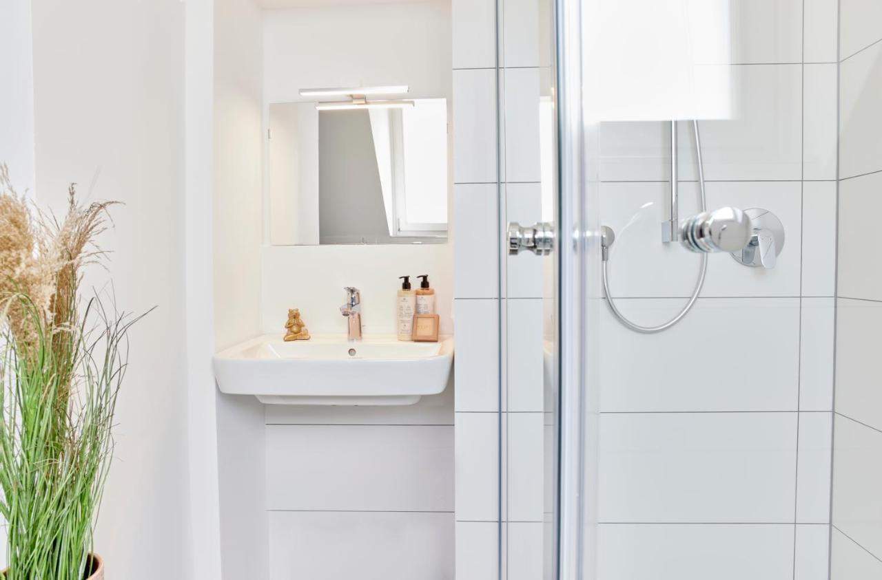 Schlossberg Residences - Xxl-Design-Apartment Mit Schlossblick Fuer Bis Zu 12 Personen Schwetzingen Esterno foto