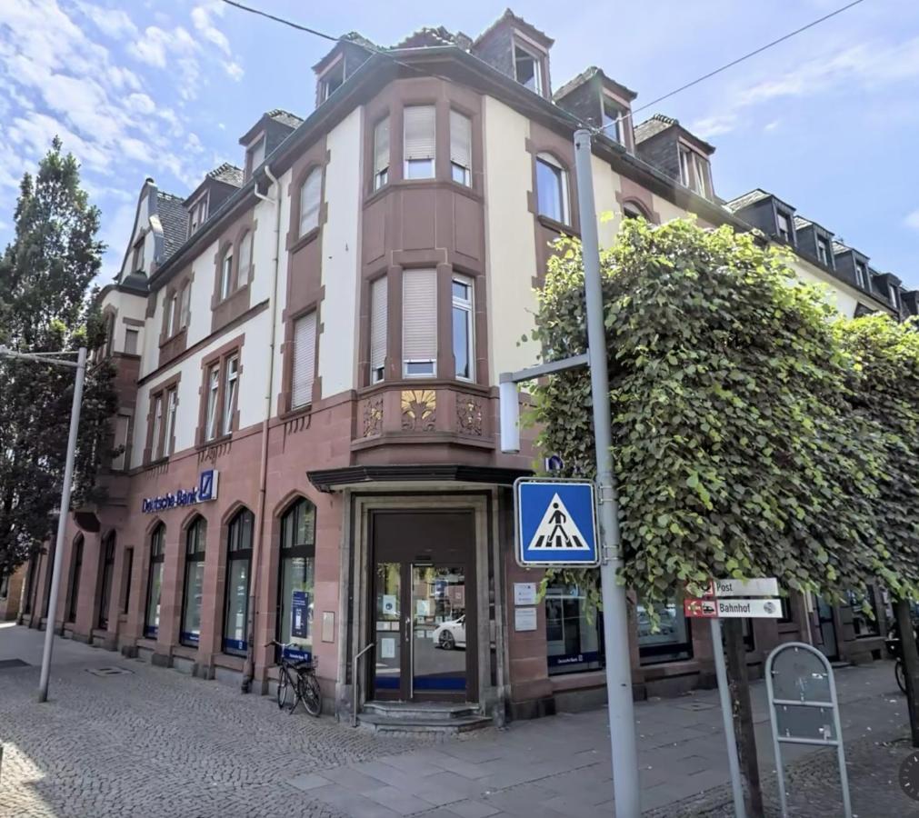Schlossberg Residences - Xxl-Design-Apartment Mit Schlossblick Fuer Bis Zu 12 Personen Schwetzingen Esterno foto