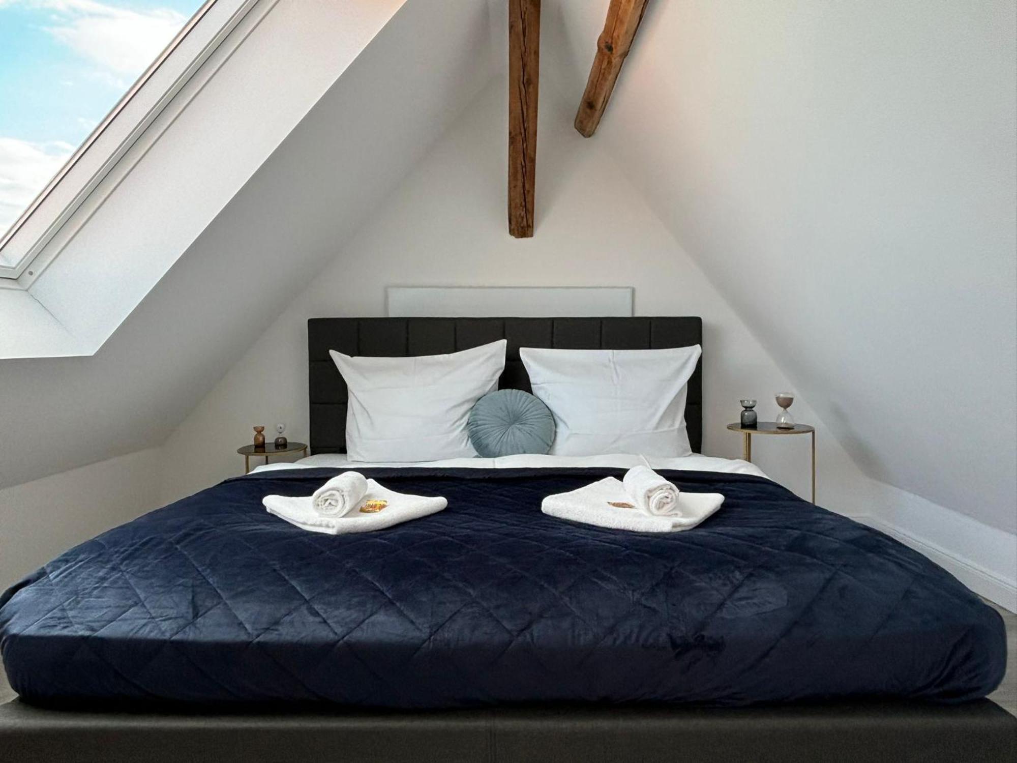 Schlossberg Residences - Xxl-Design-Apartment Mit Schlossblick Fuer Bis Zu 12 Personen Schwetzingen Esterno foto